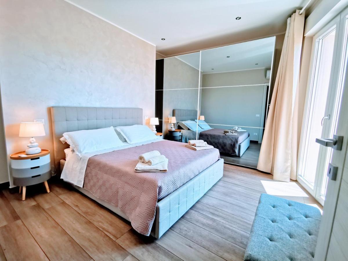 Attico Belvedere Centralissimo Vista Mare Apartment Termoli Luaran gambar