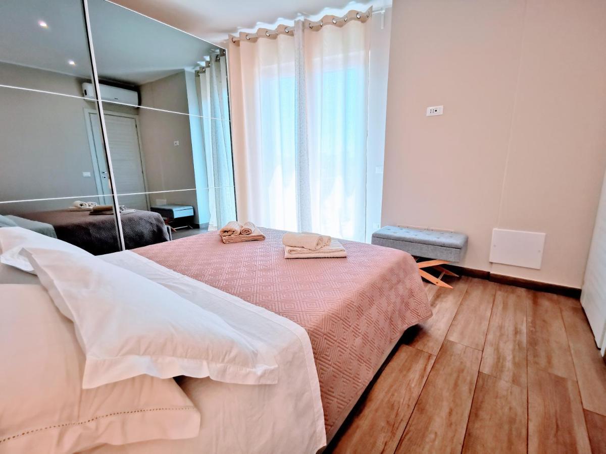 Attico Belvedere Centralissimo Vista Mare Apartment Termoli Luaran gambar