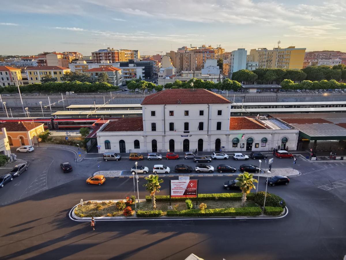 Attico Belvedere Centralissimo Vista Mare Apartment Termoli Luaran gambar